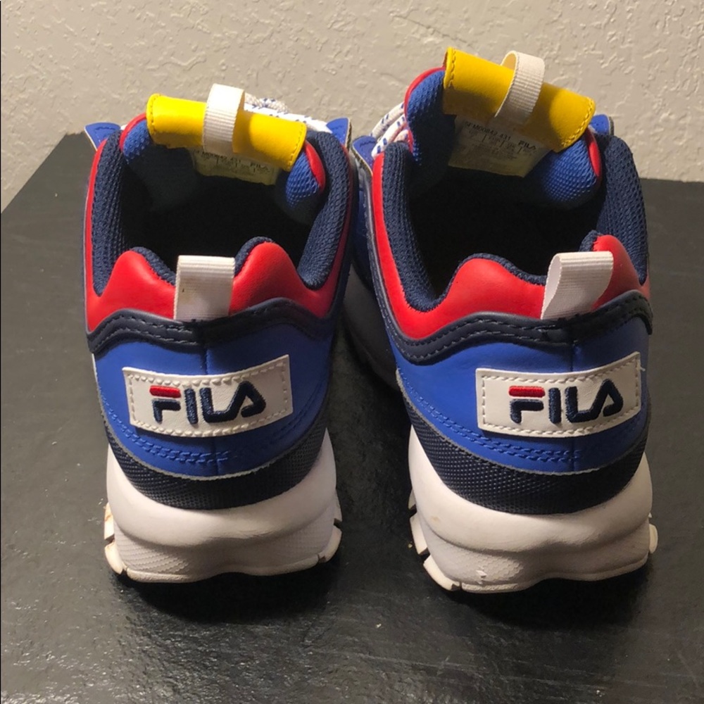 Fila shoes - Picture 3 of 4